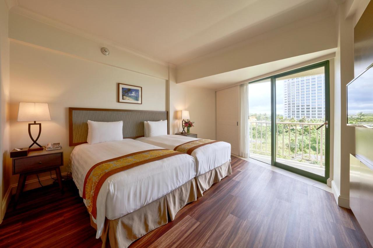 Lotte Hotel Guam Тумон Экстерьер фото