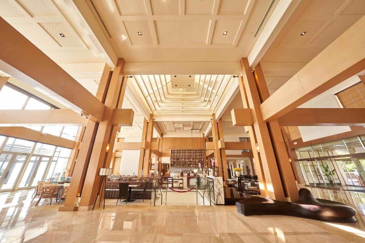Lotte Hotel Guam Тумон Экстерьер фото