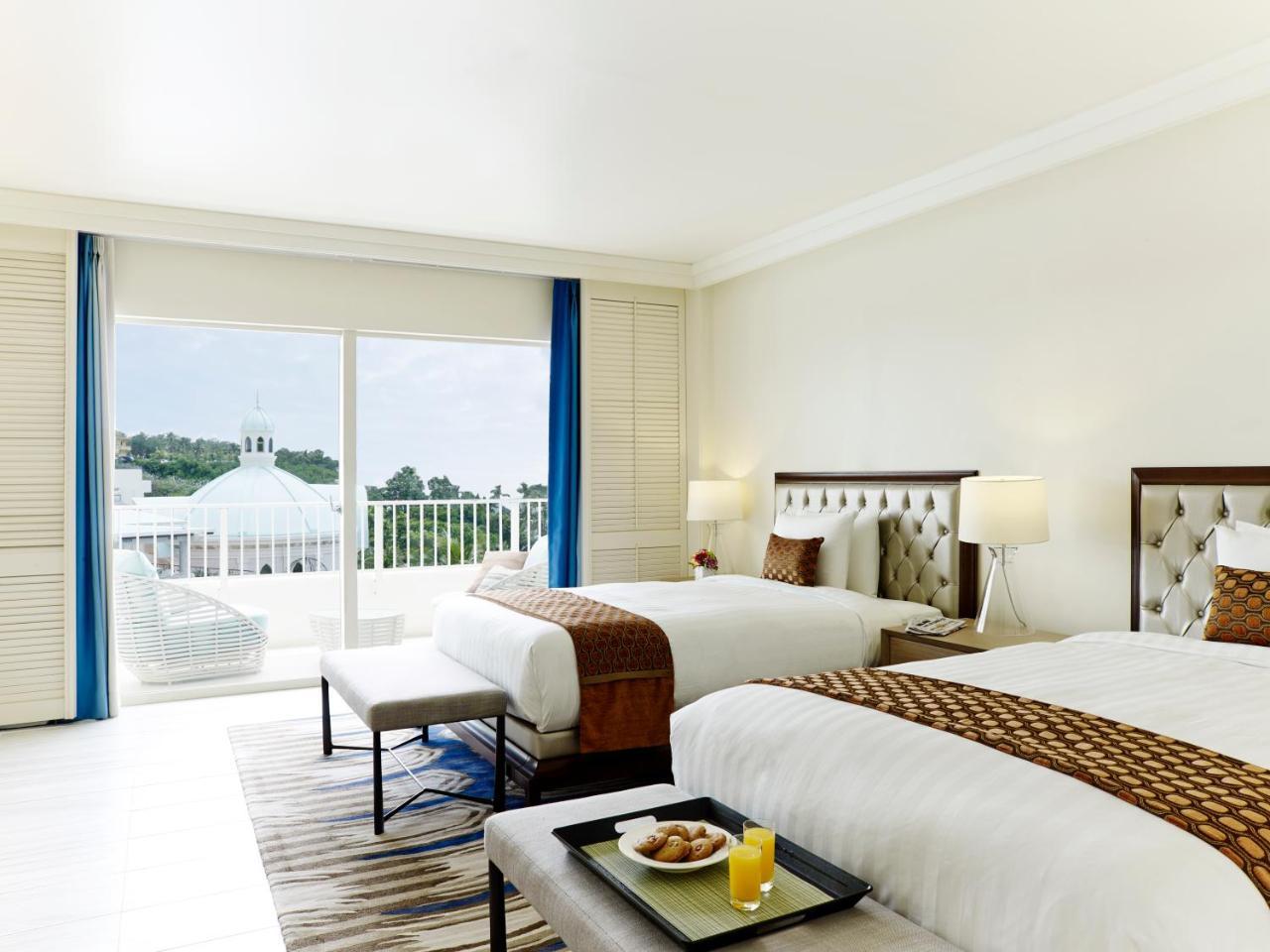 Lotte Hotel Guam Тумон Экстерьер фото